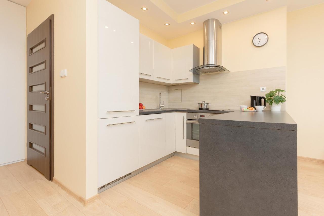 Praga Family With Parking By Renters Warszawa